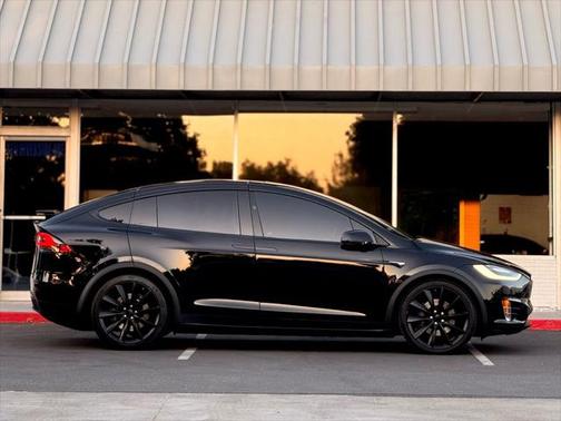 2016 Tesla Model X 75D