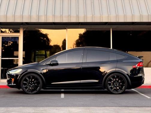 2016 Tesla Model X 75D