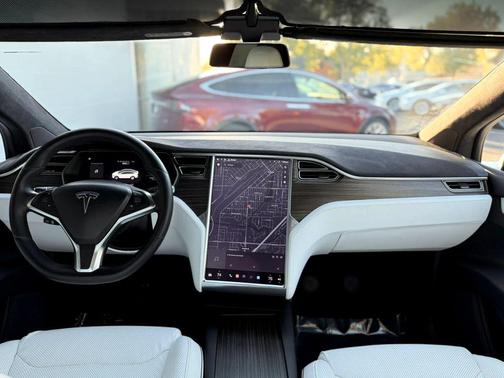 White 2016 Tesla Model X 75D