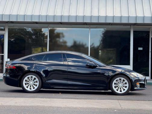 2016 Tesla Model S 75