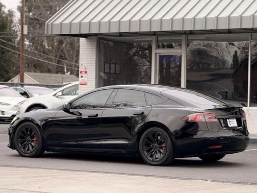 2019 Tesla Model S Performance