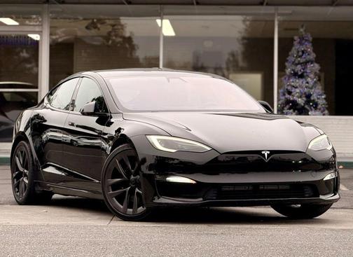 2022 Tesla Model S Long Range