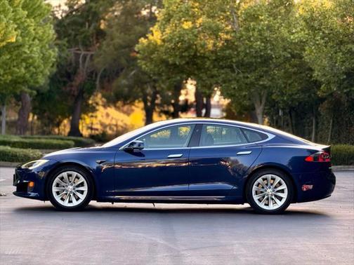 2017 Tesla Model S 75