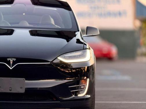 2020 Tesla Model X Long Range Dual Motor All-Wheel Drive
