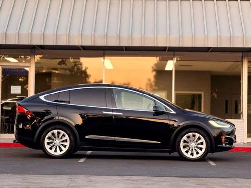 2020 Tesla Model X Long Range Dual Motor All-Wheel Drive