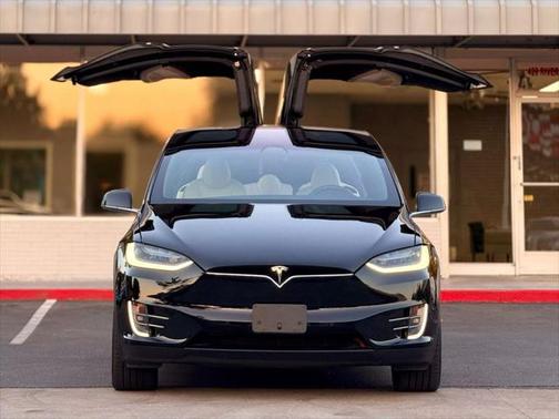 2020 Tesla Model X Long Range Dual Motor All-Wheel Drive
