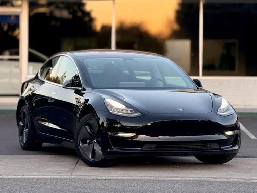 2018 Tesla Model 3 Mid Range