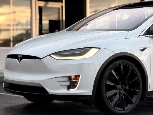 2020 Tesla Model X Performance Dual Motor All-Wheel Drive