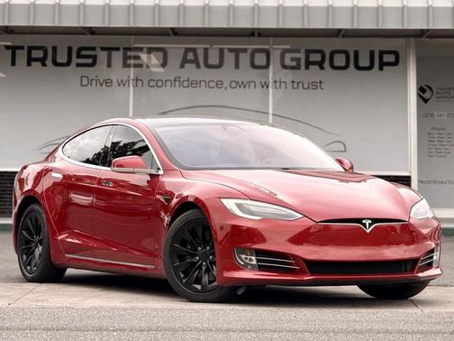 Red Multi-Coat 2017 Tesla Model S 90D