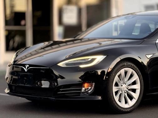 2016 Tesla Model S 75