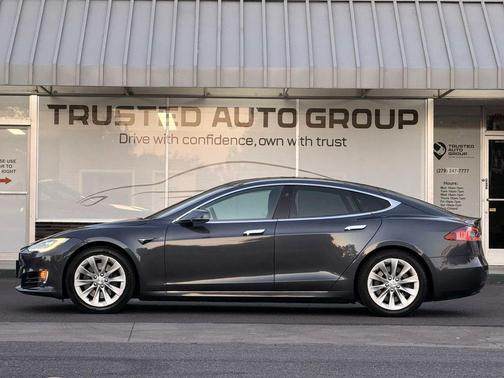 Grey 2019 Tesla Model S Long Range
