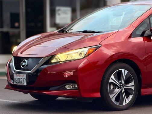 2018 Nissan Leaf SV