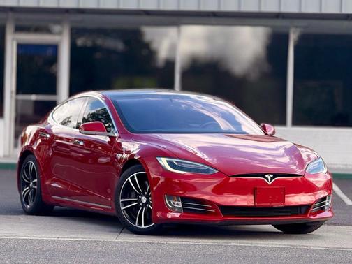 2017 Tesla Model S 75D