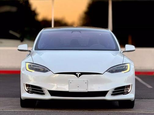 2018 Tesla Model S 100D
