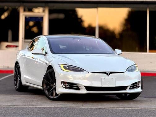 2018 Tesla Model S 100D