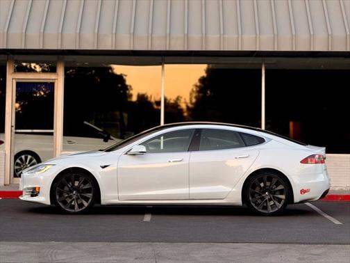 2018 Tesla Model S 100D