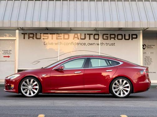 Red Multi-Coat 2016 Tesla Model S P90D