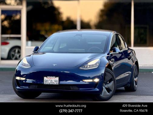 2019 Tesla Model 3 Mid Range