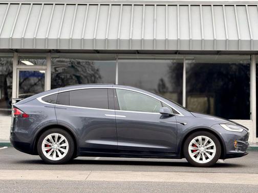 2019 Tesla Model X Performance Sport Utility 4D