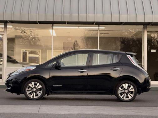 2015 Nissan Leaf SV