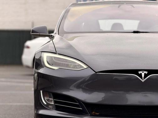 2019 Tesla Model S Long Range