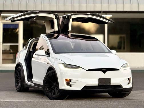 2016 Tesla Model X 60D Sport Utility 4D