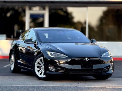 2018 Tesla Model S 75D