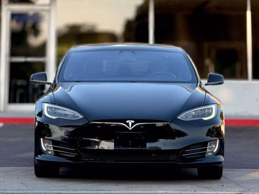2018 Tesla Model S 75D