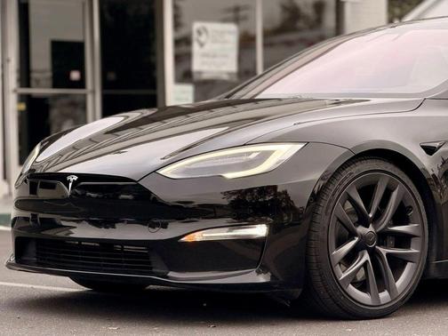 2021 Tesla Model S Long Range