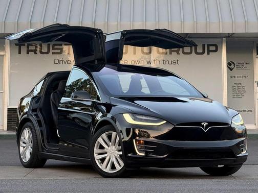 Black 2016 Tesla Model X 90D