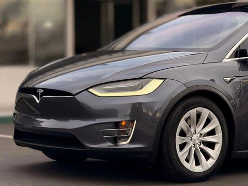 2020 Tesla Model X Long Range Plus Sport Utility 4D
