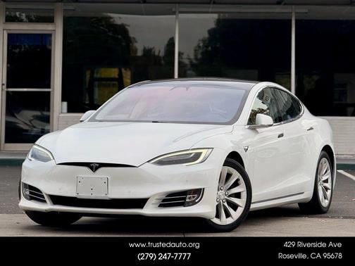2017 Tesla Model S 90D