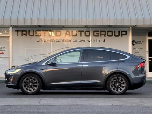 Grey 2018 Tesla Model X 100D