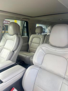 2019 Lincoln Navigator L Reserve