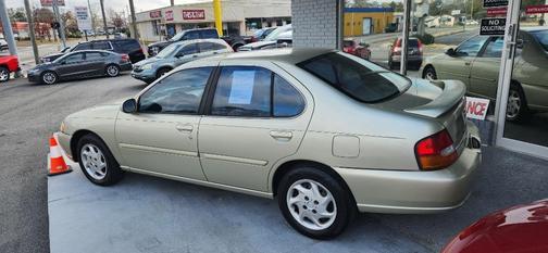 1998 Nissan Altima GXE