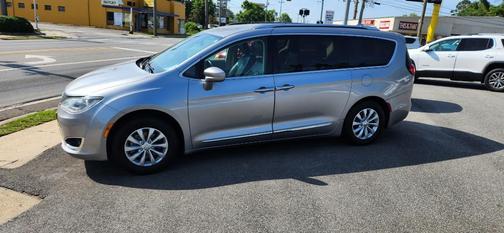 2019 Chrysler Pacifica Touring L