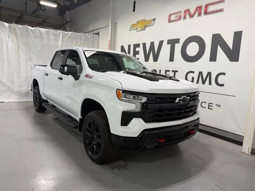 Summit White 2026 Chevrolet Silverado 1500 LT Trail Boss