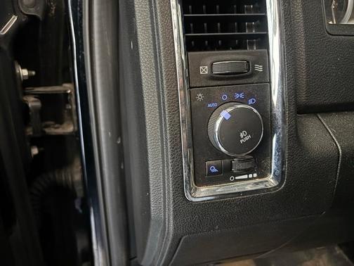 2014 RAM 1500 Laramie