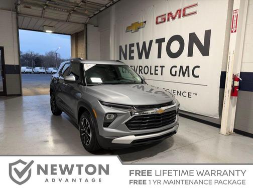 Sterling Gray Metallic 2026 Chevrolet Trailblazer LT