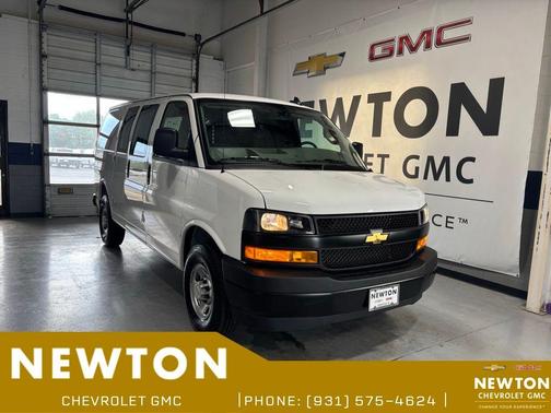Summit White 2025 Chevrolet Express 2500 Work Van