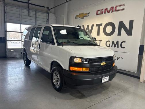 2025 Chevrolet Express 2500 Work Van
