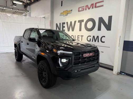 Onyx Black 2026 GMC Canyon Elevation
