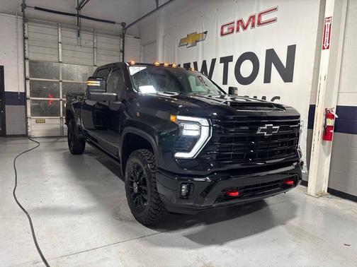 2025 Chevrolet Silverado 2500 LTZ