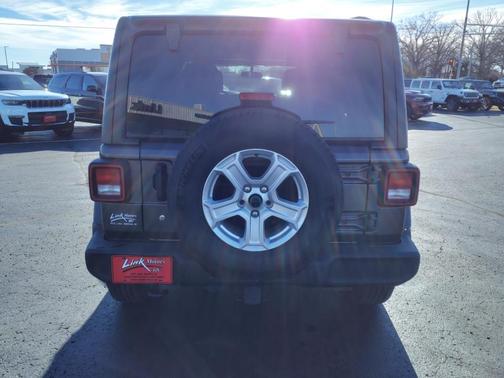 2020 Jeep Wrangler Unlimited Sport