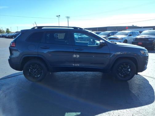 2023 Jeep Cherokee Altitude