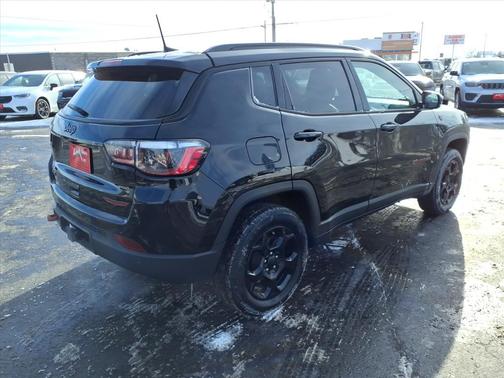 2023 Jeep Compass Trailhawk