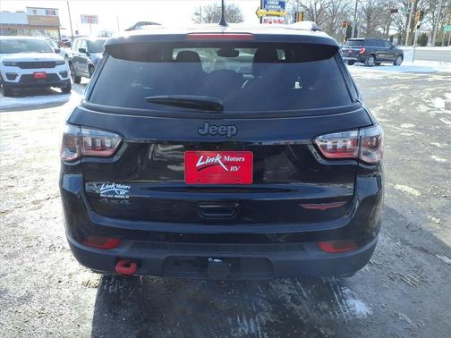 2023 Jeep Compass Trailhawk