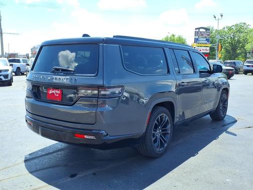 Baltic Gray Metallic Clearcoat 2024 Jeep Grand Wagoneer L Series II 4x4