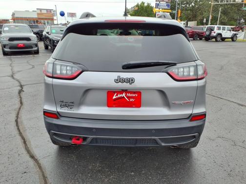 2019 Jeep Cherokee Trailhawk