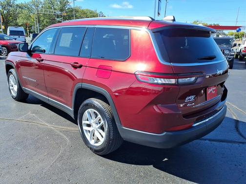 2023 Jeep Grand Cherokee L Laredo